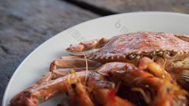 海鲜集花蟹虾起皱菜泰国海鲜菜单美味的味道泰国街食物菜单好野餐